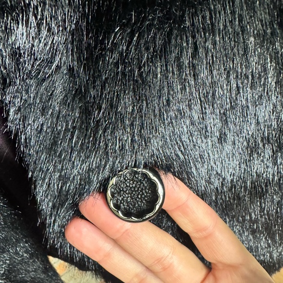 1960s Faux Fur Betty Rose Coat - Picture 9 of 9